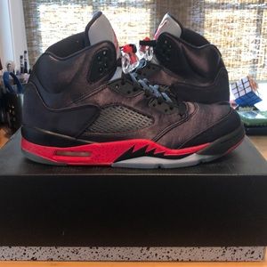 Air Jordan 5 Satan Bred